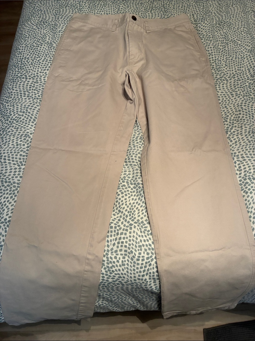 Haggar Men's Straight Fit Khaki Chinos - Light Tan